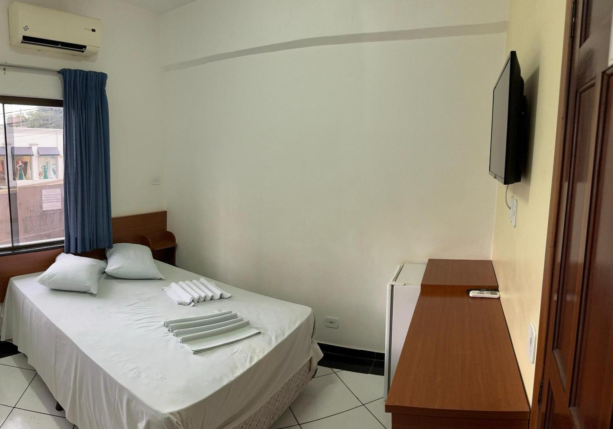 Hotel 15 De Julho Foz do Iguaçu Esterno foto