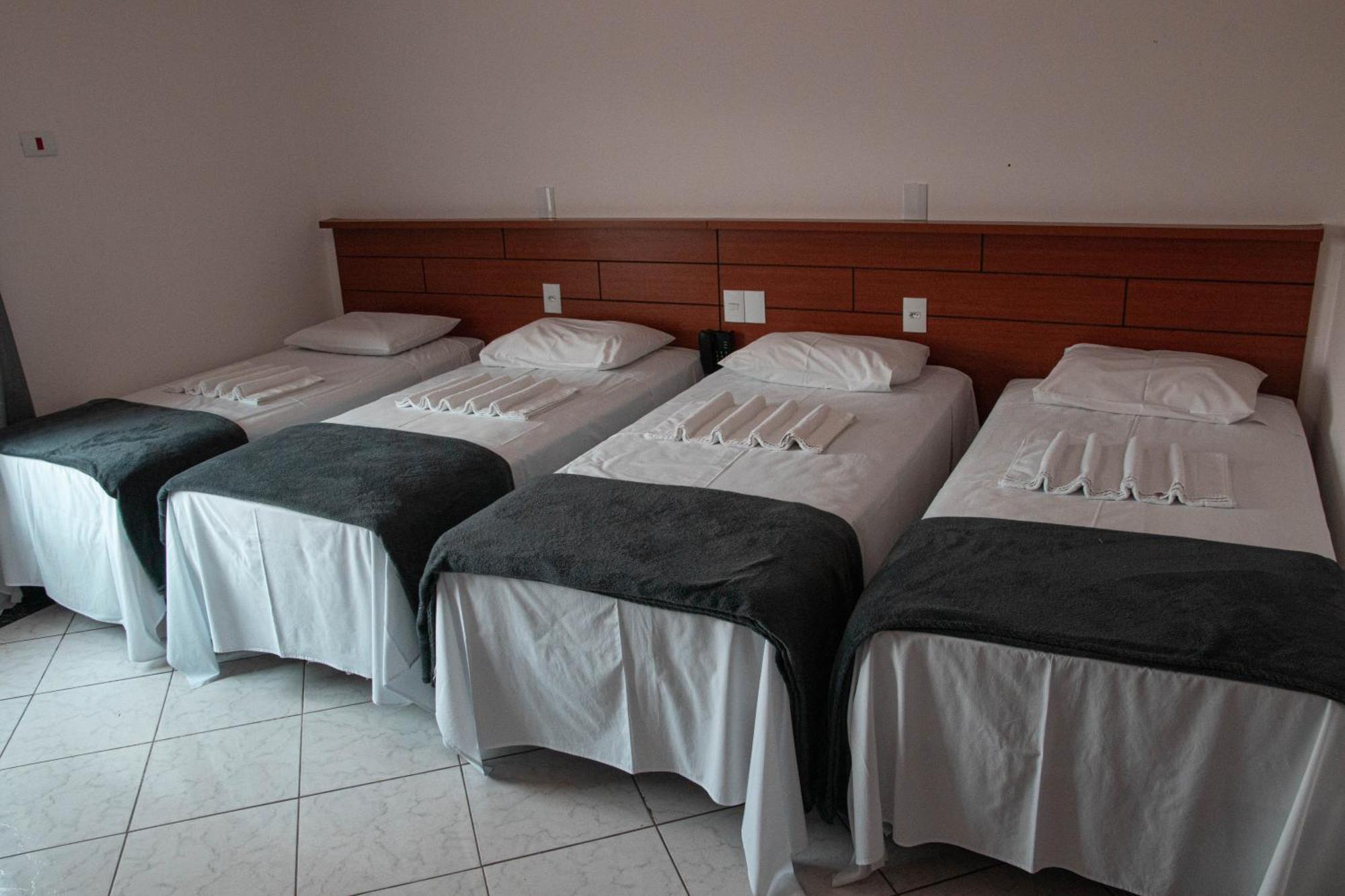 Hotel 15 De Julho Foz do Iguaçu Esterno foto